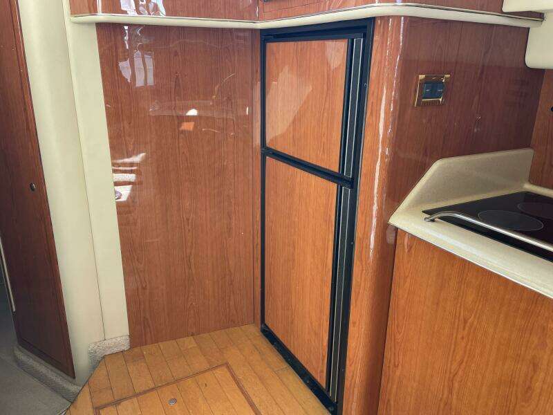 2000 Sea Ray 400 Sedan Bridge