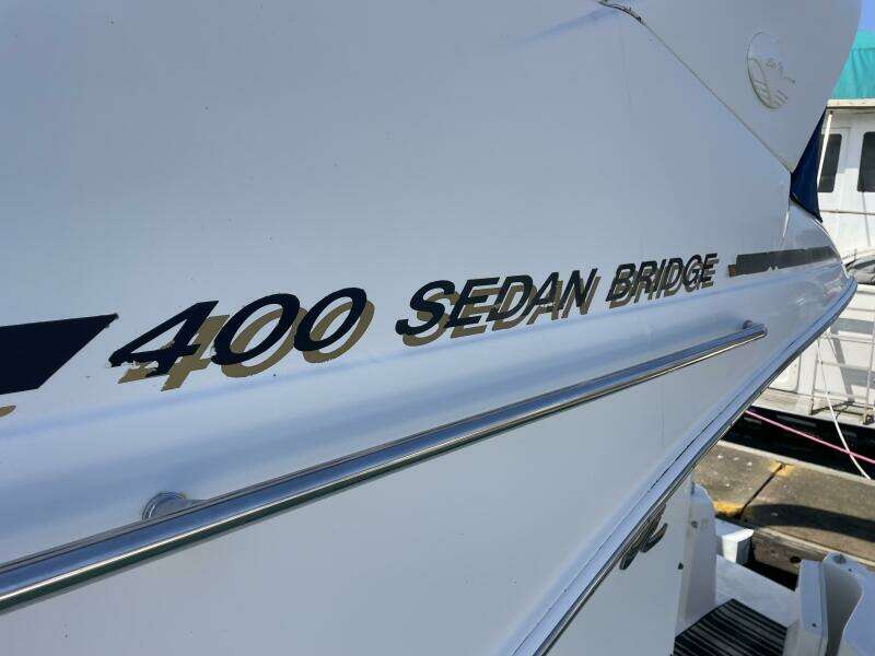 2000 Sea Ray 400 Sedan Bridge