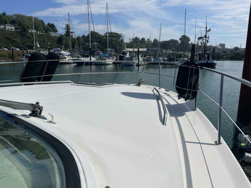 2000 Sea Ray 400 Sedan Bridge