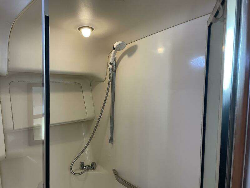 2000 Sea Ray 400 Sedan Bridge