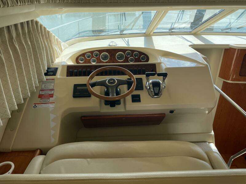 2000 Sea Ray 400 Sedan Bridge