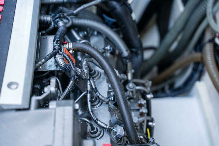 2020 Robertson & Caine Leopard 53PC