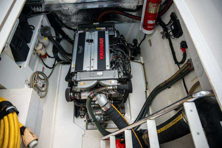 2020 Robertson & Caine Leopard 53PC