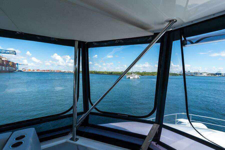 2020 Robertson & Caine Leopard 53PC