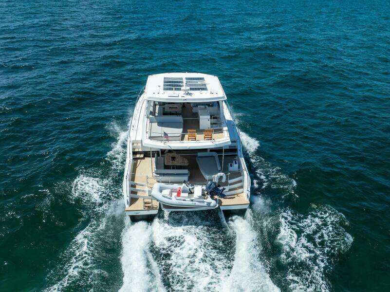 2020 Robertson & Caine Leopard 53PC