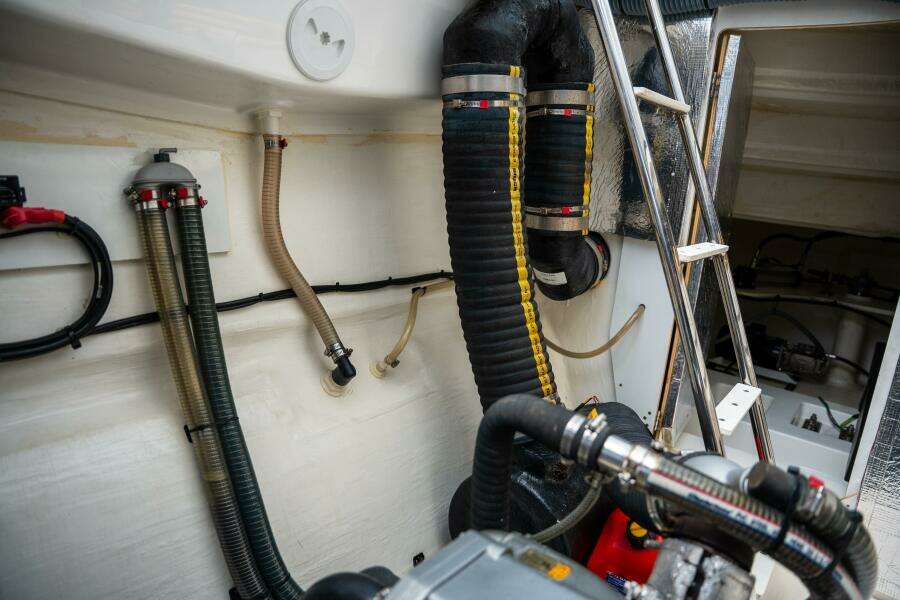 2020 Robertson & Caine Leopard 53PC