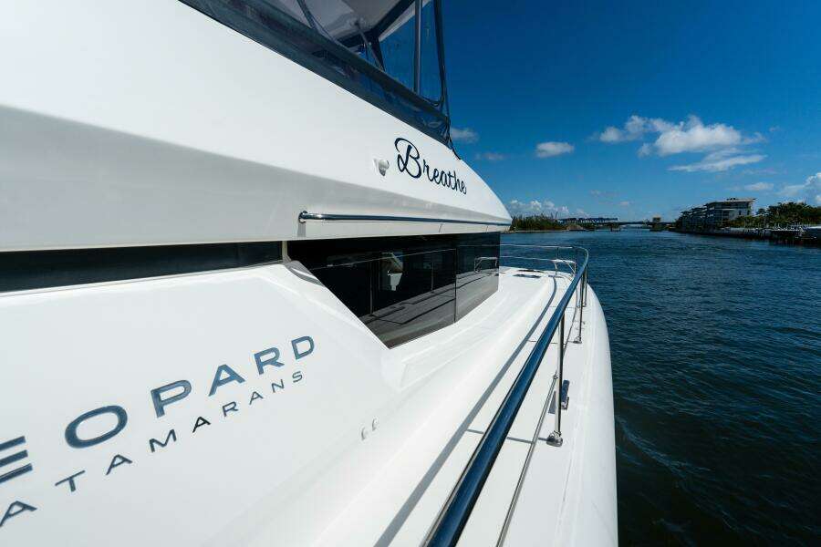 2020 Robertson & Caine Leopard 53PC