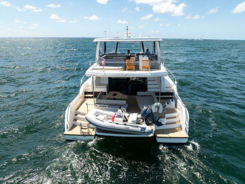 2020 Robertson & Caine Leopard 53PC