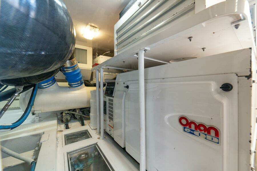2004 Viking 61 Convertible "Mariah Jean" - Engine Room