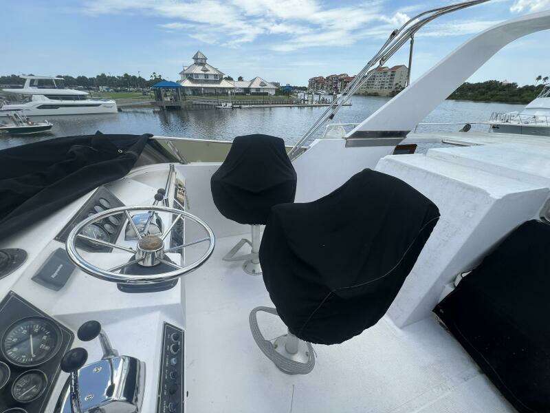 1990 Pace 42 Motor Yacht