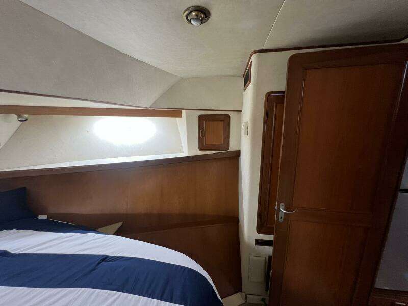 1990 Pace 42 Motor Yacht