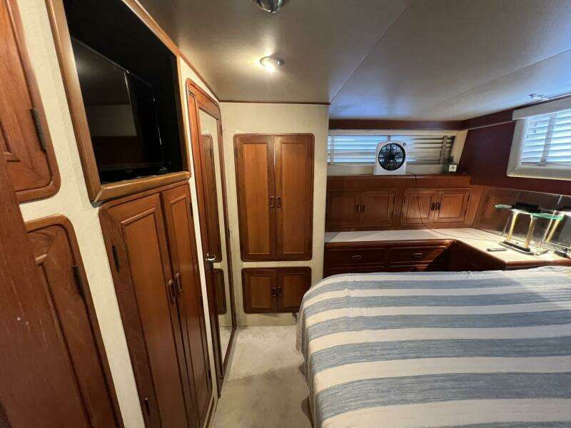1990 Pace 42 Motor Yacht