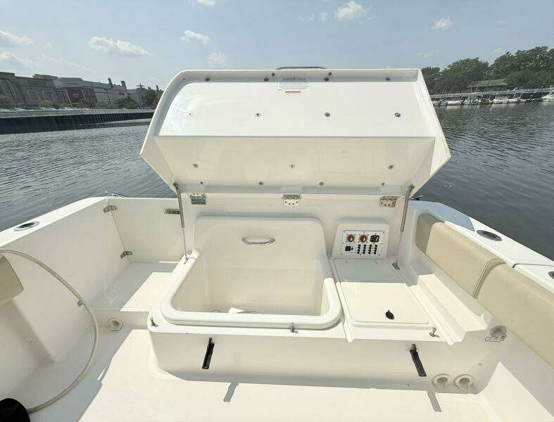 2015 Pursuit ST 310 Sport Tender