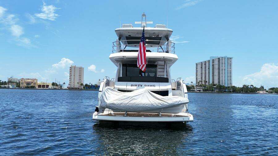 2017 Sunseeker 75 Yacht