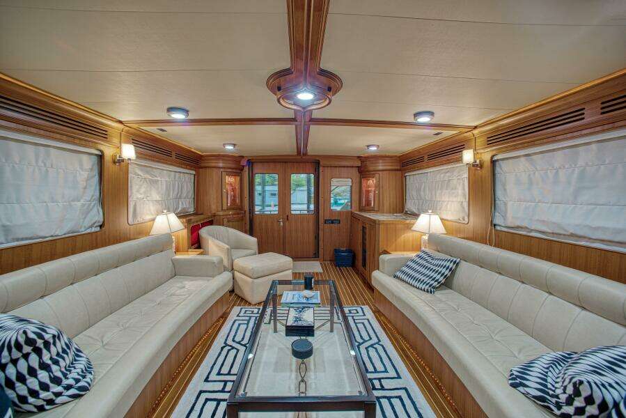 2011 Marlow Explorer 70E