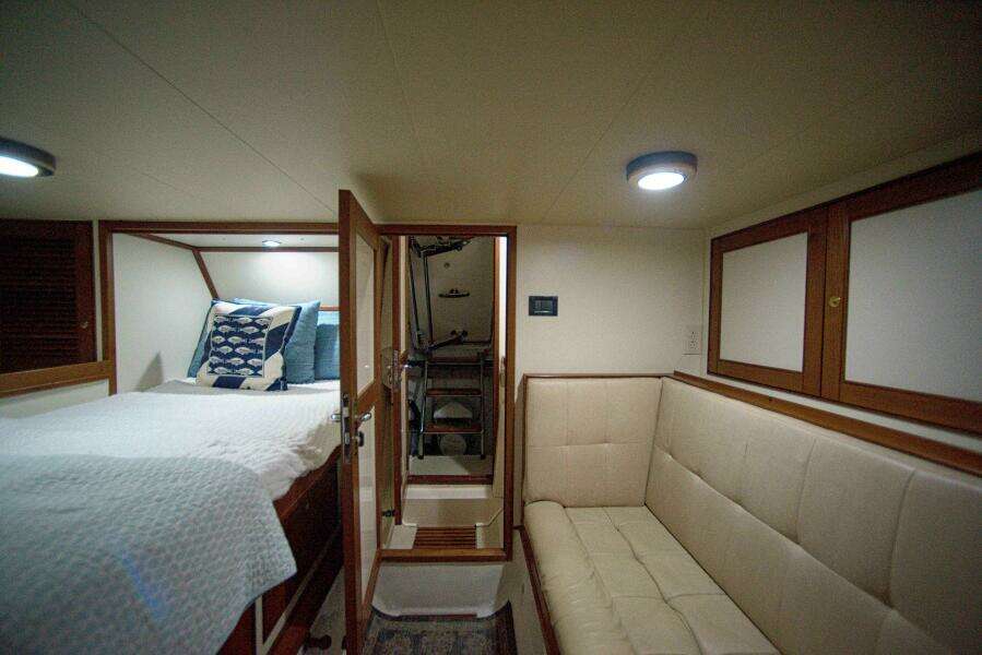 2011 Marlow Explorer 70E