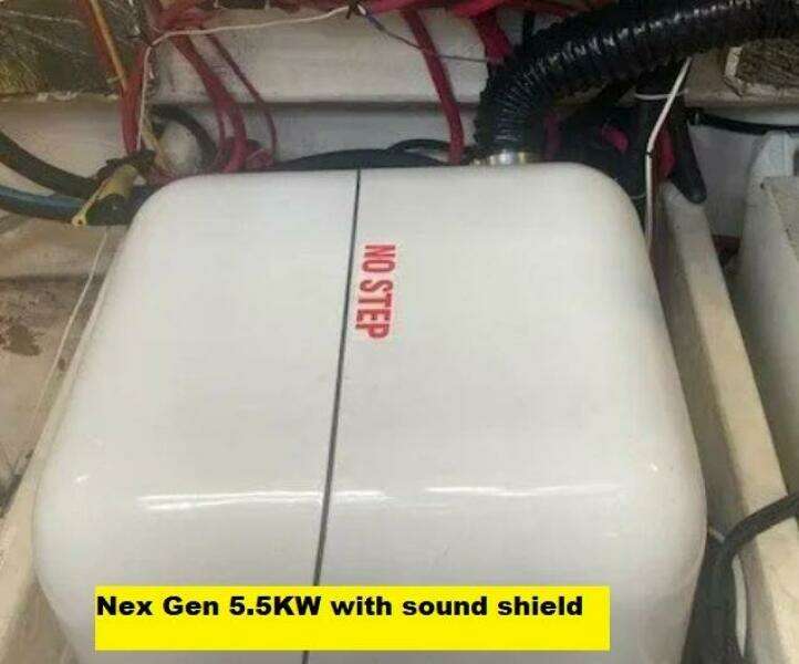 2000 Tiara Yachts 3500 Express