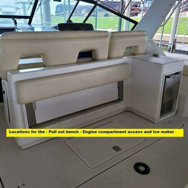 2000 Tiara Yachts 3500 Express