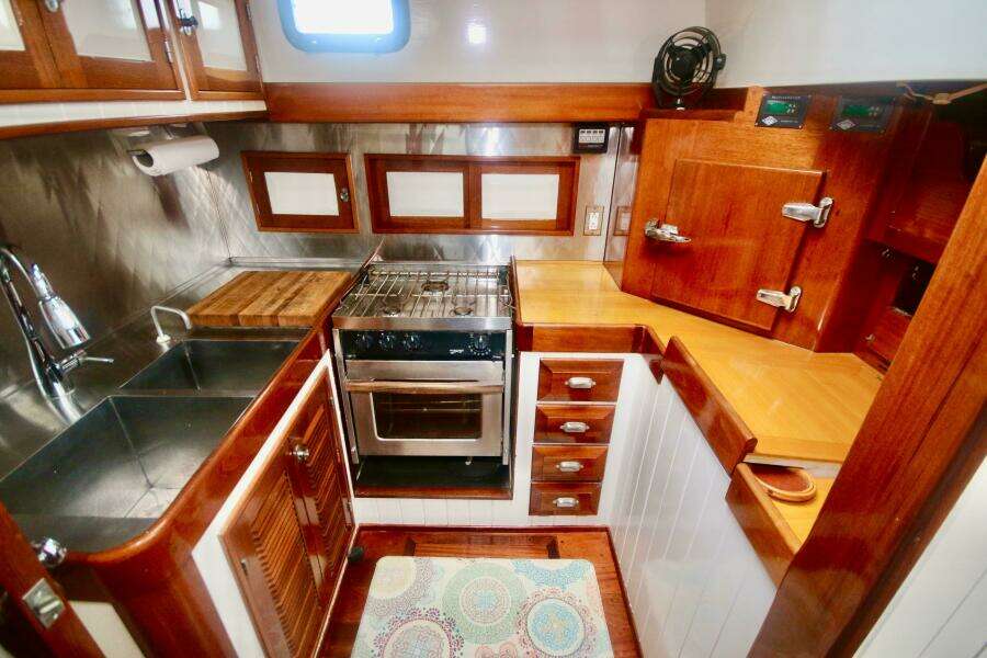 1997 Covey Island Boat Works 