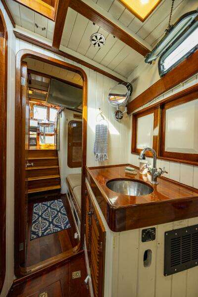 1997 Covey Island Boat Works 