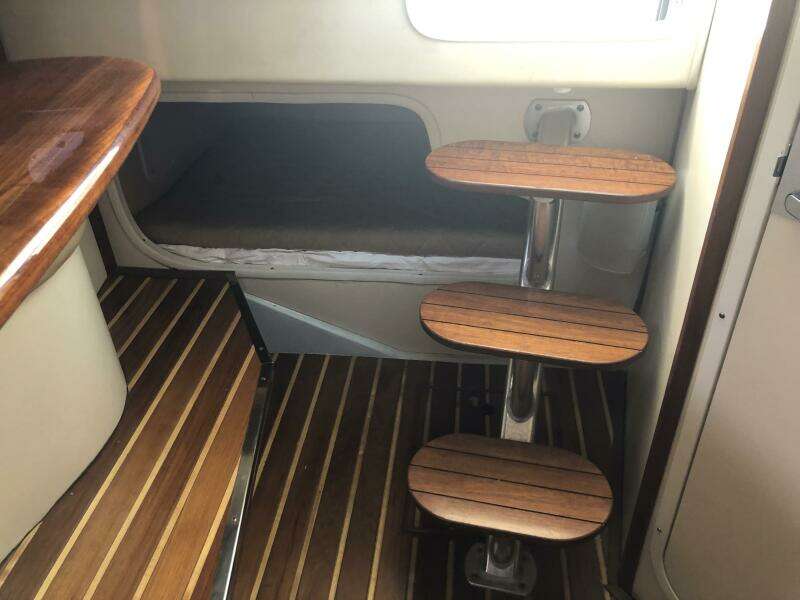 2007 Pursuit 335 Offshore