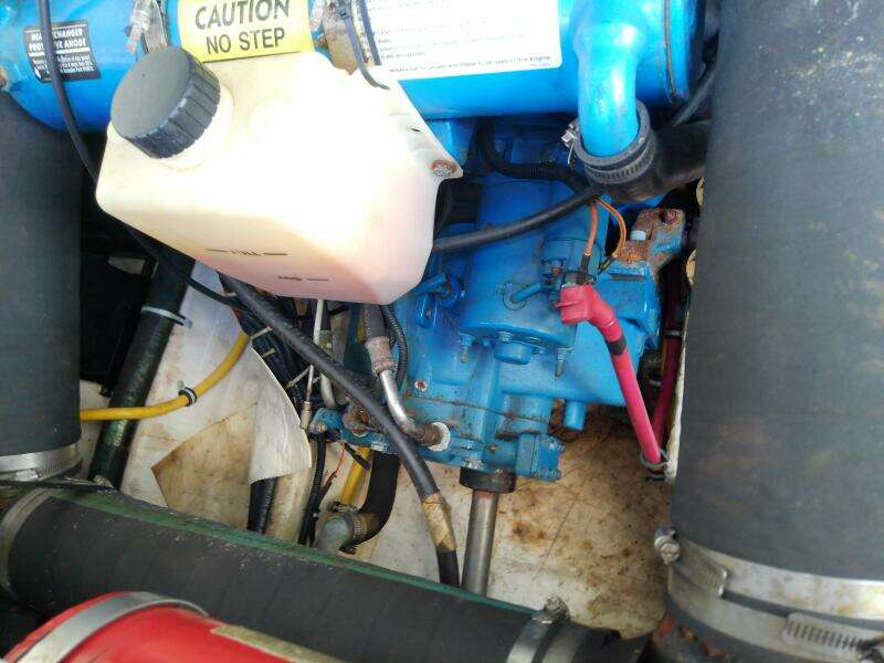 2000 Tiara Yachts 3100 Open