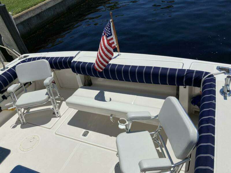 2000 Tiara Yachts 3100 Open