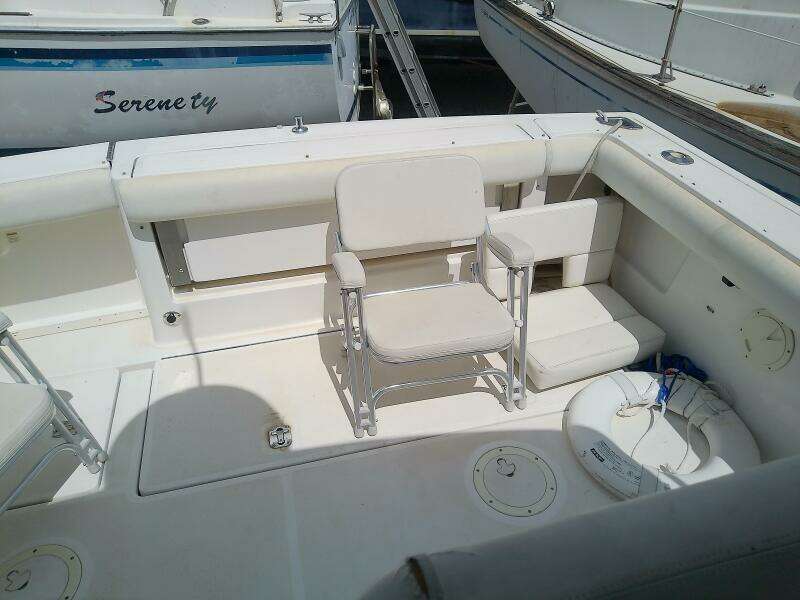 2000 Tiara Yachts 3100 Open