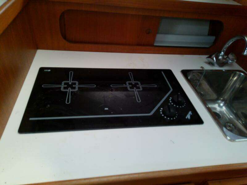 2000 Tiara Yachts 3100 Open