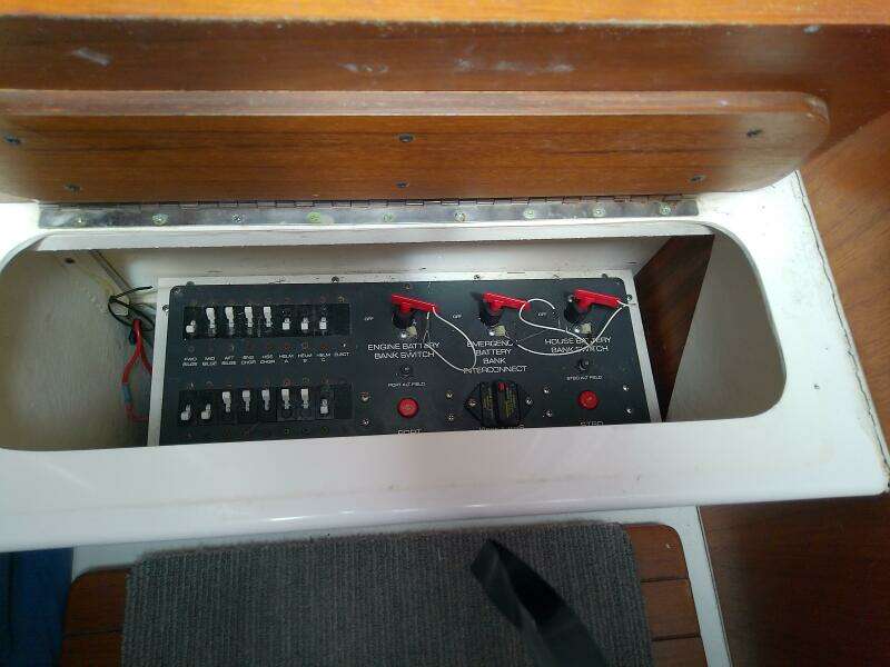 2000 Tiara Yachts 3100 Open