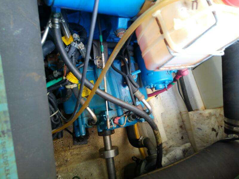 2000 Tiara Yachts 3100 Open