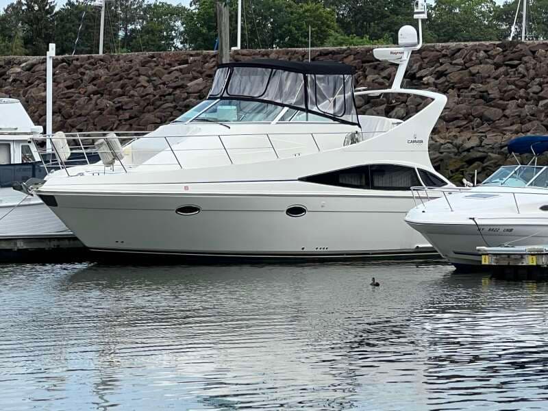 2004 Carver Mariner