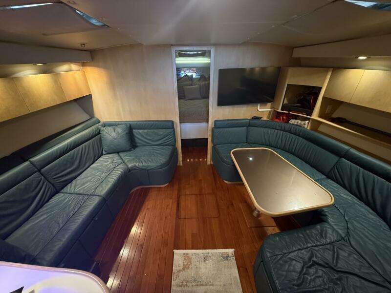 1991 Tiara Yachts 43 Open