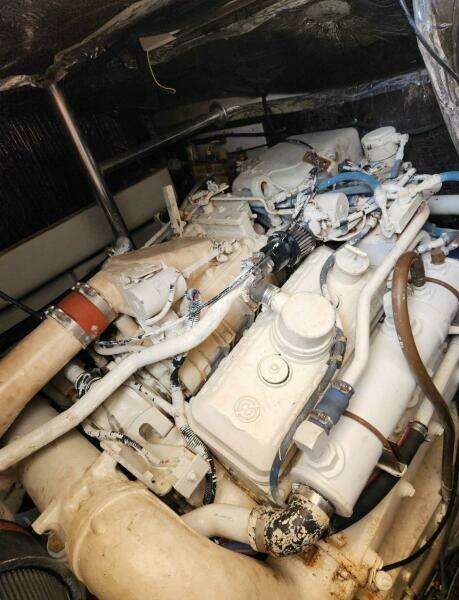 1991 Tiara Yachts 43 Open