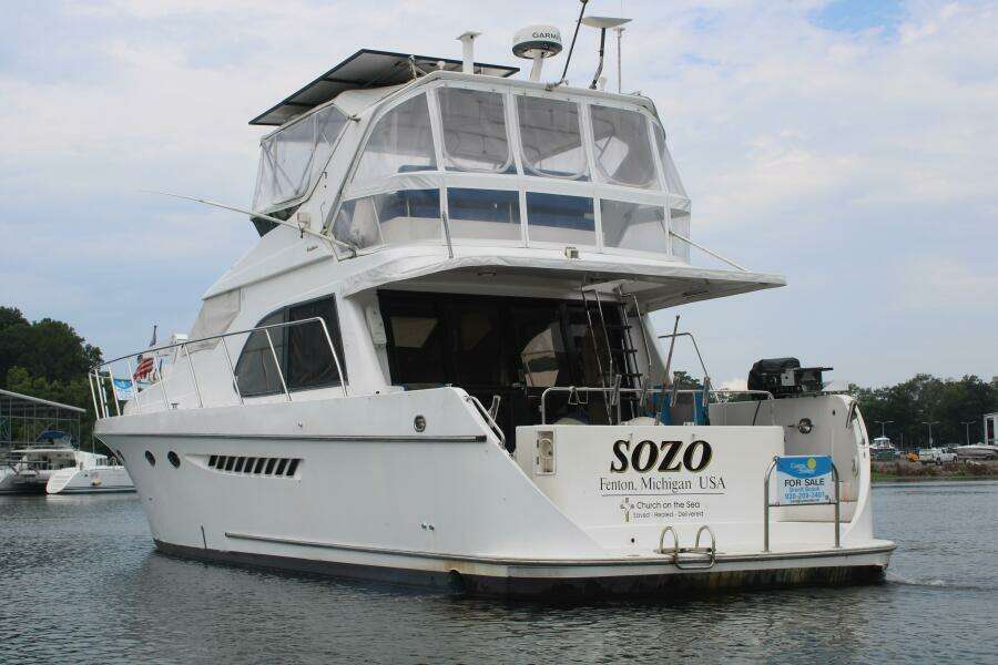 50 ft Ocean Alexander - Port Aft View