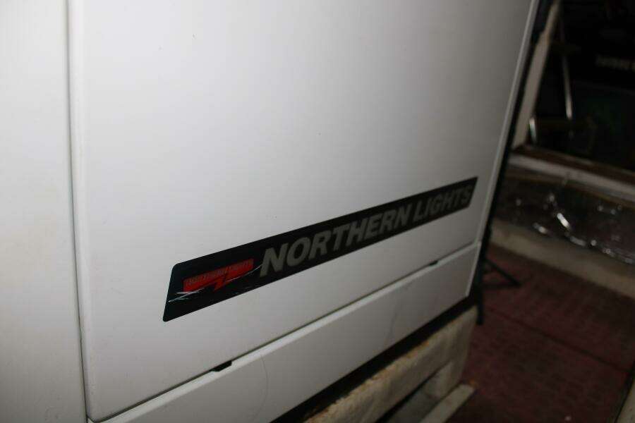 50 ft Ocean Alexander - Engine Room/Generator