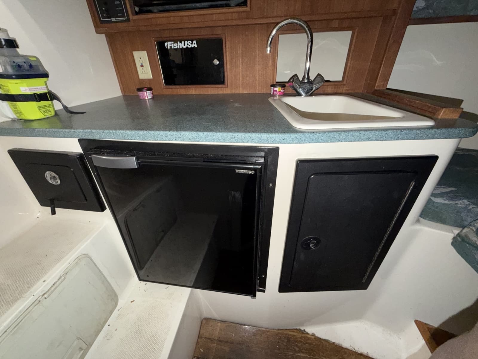 2006 Carolina Classic 28 Express