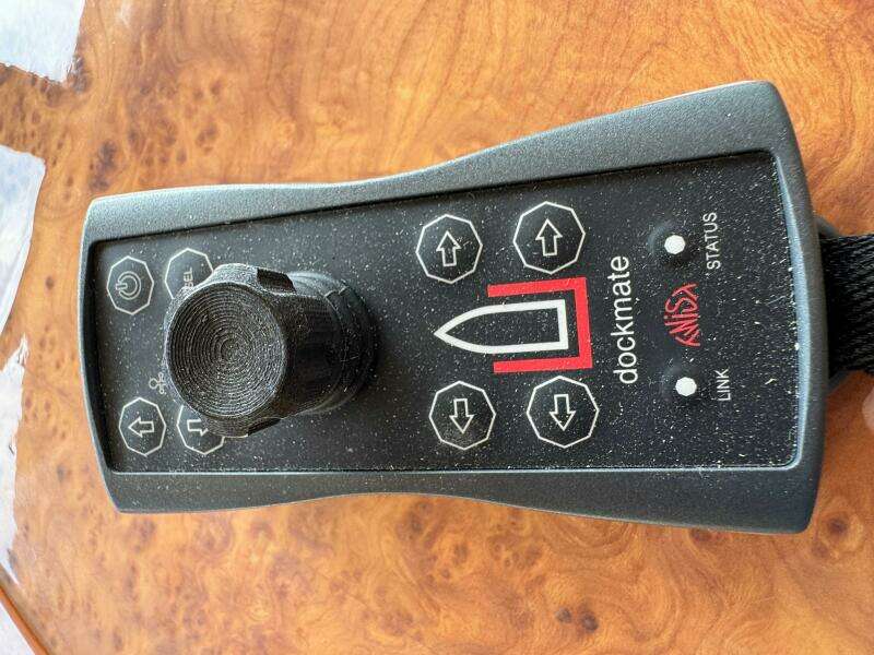 2005 Neptunus 62 Flybridge