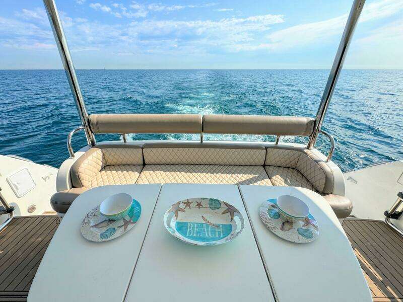 2005 Neptunus 62 Flybridge