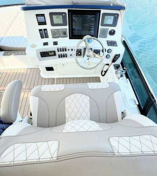 2005 Neptunus 62 Flybridge