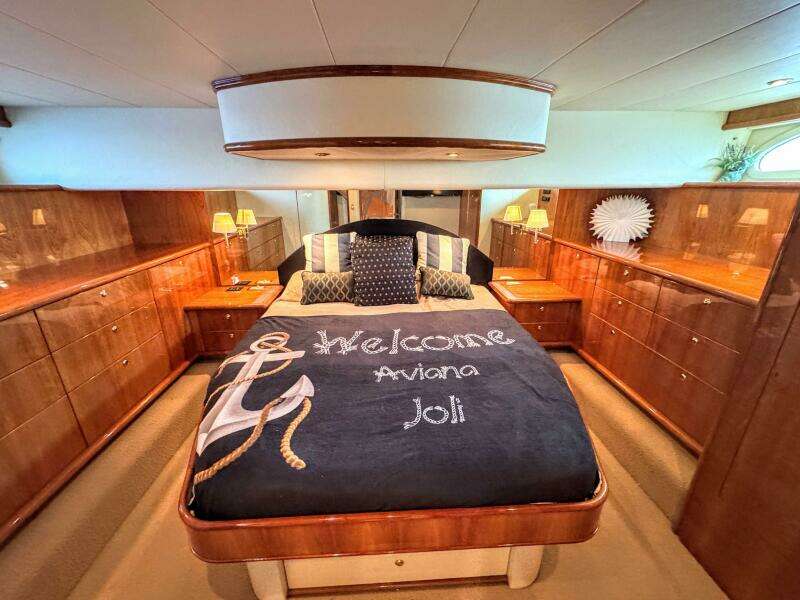 2005 Neptunus 62 Flybridge