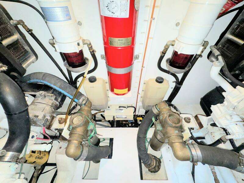 2005 Neptunus 62 Flybridge