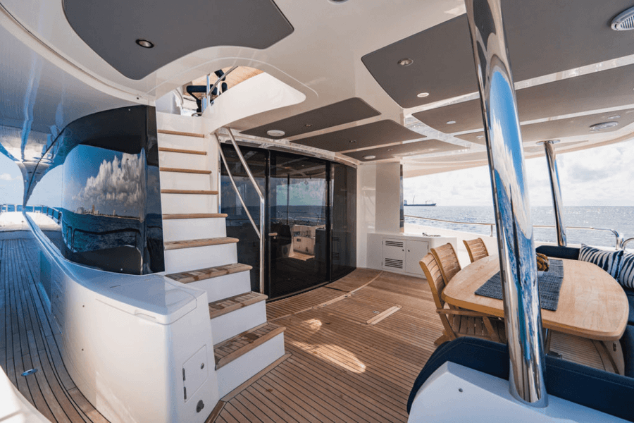 2019 Sunseeker 86