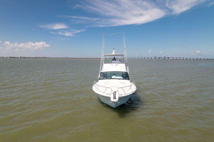 2018 Hatteras GT45X Flybridge