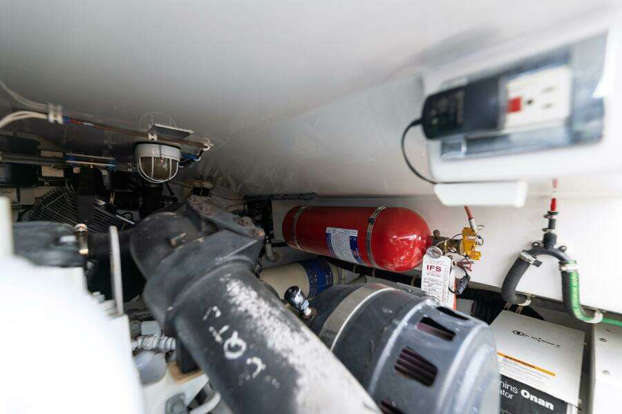 2018 Hatteras GT45X Flybridge