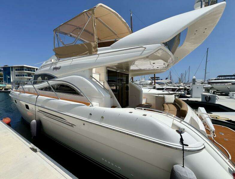 2000 Viking Princess 52 Flybridge