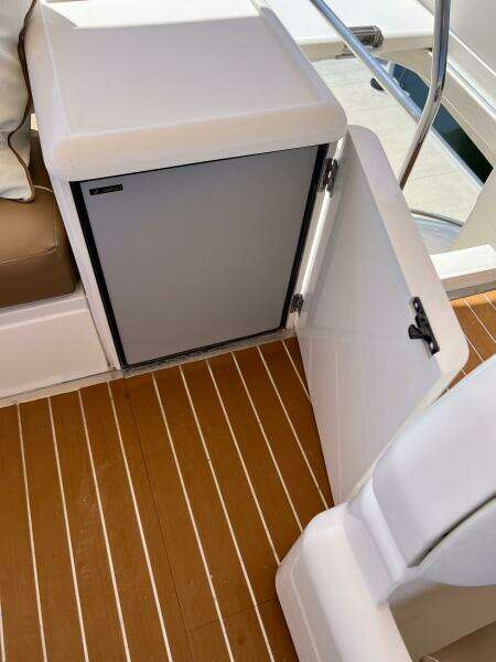 2000 Viking Princess 52 Flybridge