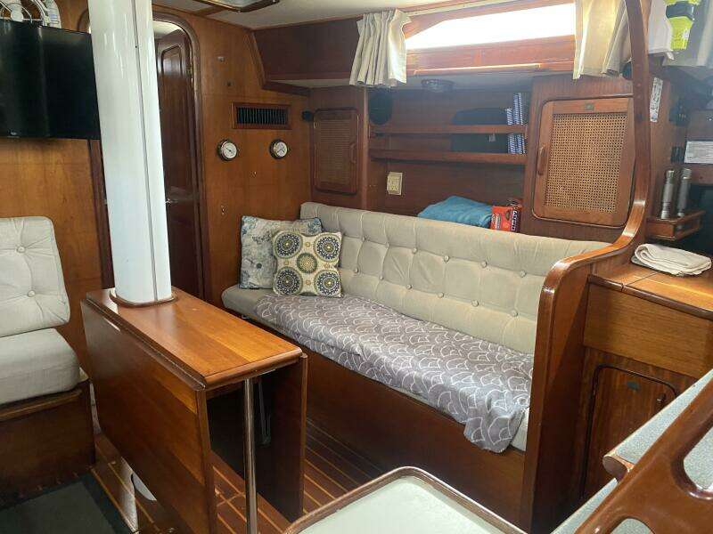 1984 Gulfstar 
