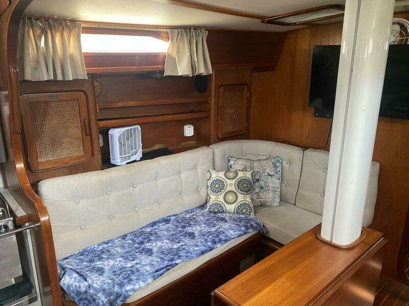 1984 Gulfstar 