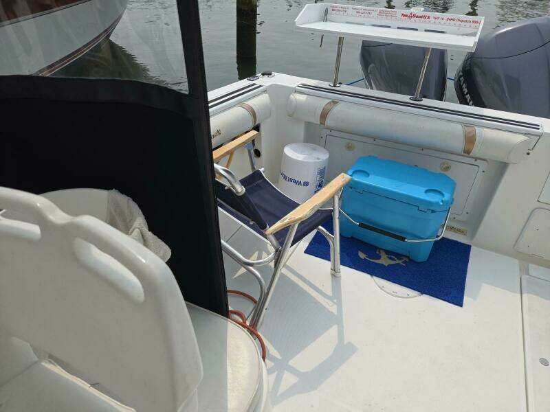 2000 Wellcraft 230 Coastal